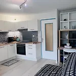 De Lina - Les Sables D'or - Self Check-in -