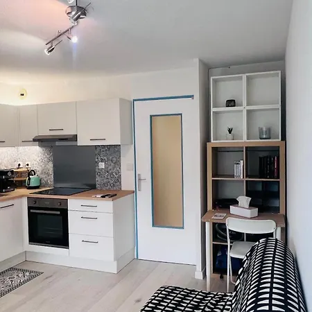 De Lina - Les Sables D'or - Self Check-in -